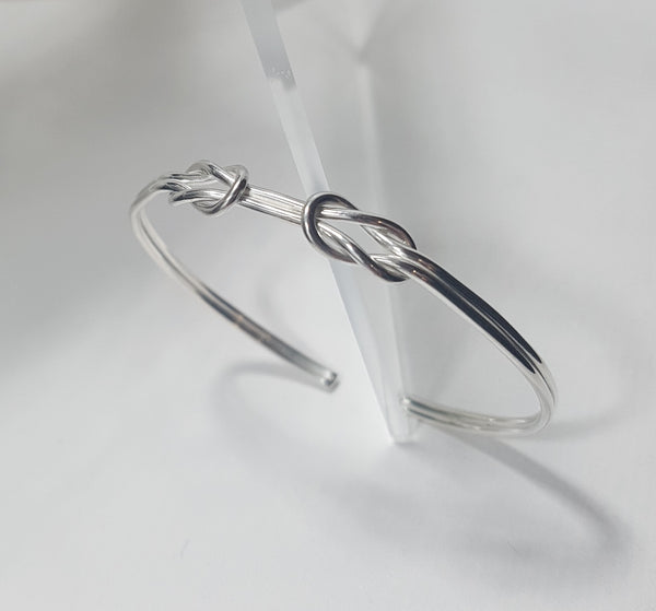 Silver Reef Double Knot Bangle