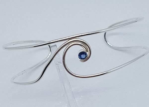 Wave Bangle with sapphire - Bangle