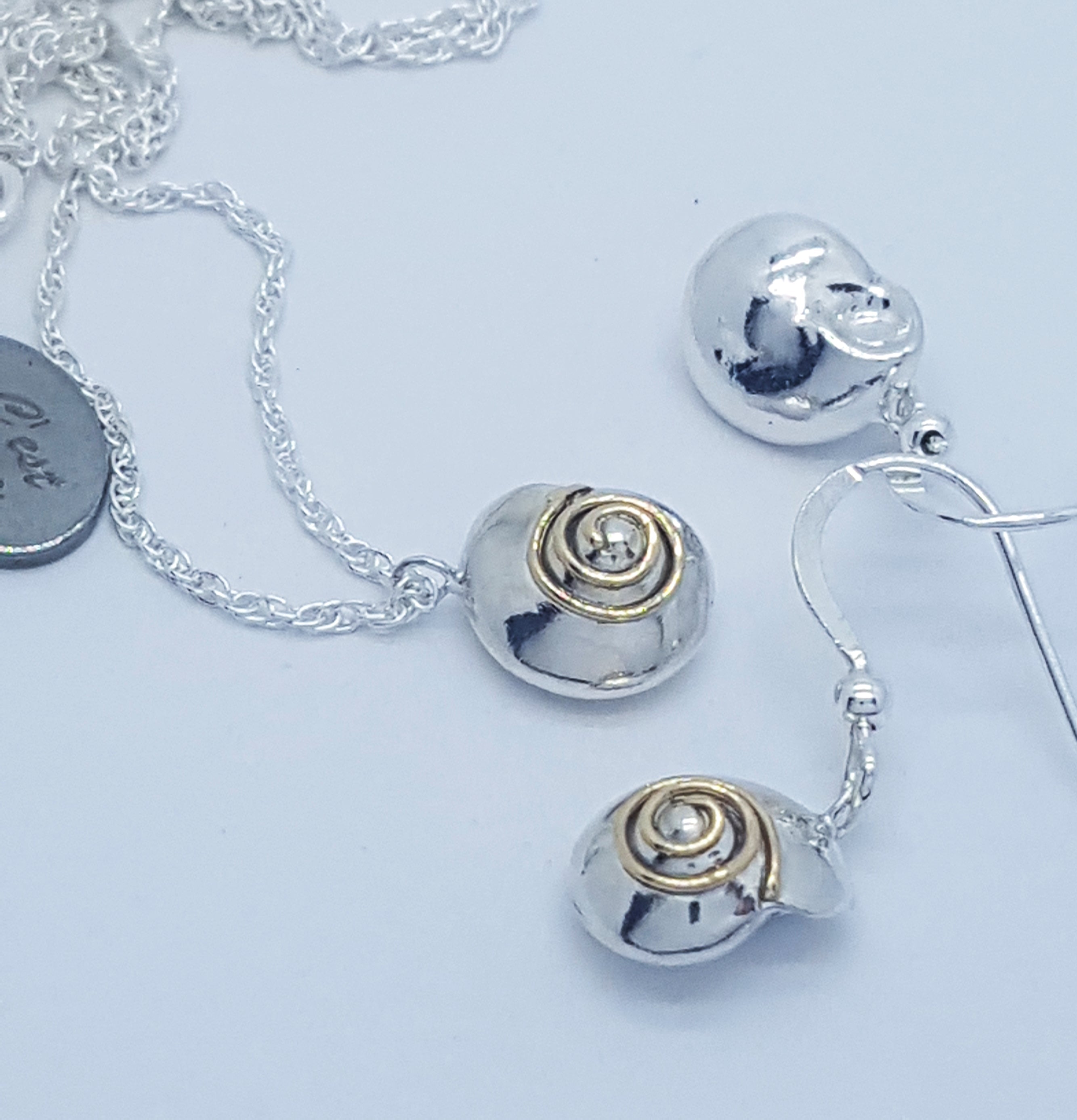 Whorled Silver/Gold Shell - Necklace/Pendant