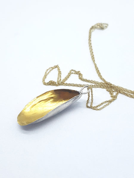 Mussel Shell Necklace - Gold and Silver