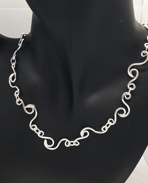 Wave Chain Necklace - with Sapphires