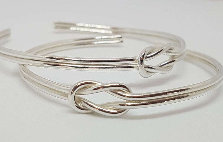 Silver Reef Knot Bangle