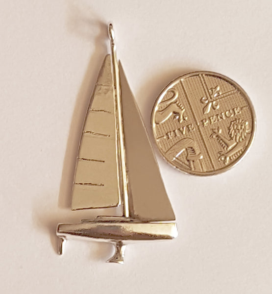 Silver Yacht - J111